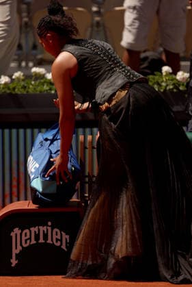Naomi Osaka of Japan wears a gold sequinned dress under a black sequinned long skirt and corset French Open Tennis, Day Three, Tennis, Roland Garros, Paris, France - 26 May 2026Paris Roland Garros France EDITORIAL USE ONLY No use with unauthorised audio, video, data, fixture lists, club league logos or live services. Online in-match use limited to 120 images, no video emulation. No use in betting, games or single club league player publications.  Copyright: xEllaxLing Shutterstockx 16898259h