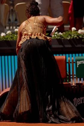Naomi Osaka of Japan wears a gold sequinned dress under a black sequinned long skirt and corset French Open Tennis, Day Three, Tennis, Roland Garros, Paris, France - 26 May 2026Paris Roland Garros France EDITORIAL USE ONLY No use with unauthorised audio, video, data, fixture lists, club league logos or live services. Online in-match use limited to 120 images, no video emulation. No use in betting, games or single club league player publications.  Copyright: xEllaxLing Shutterstockx 16898259d