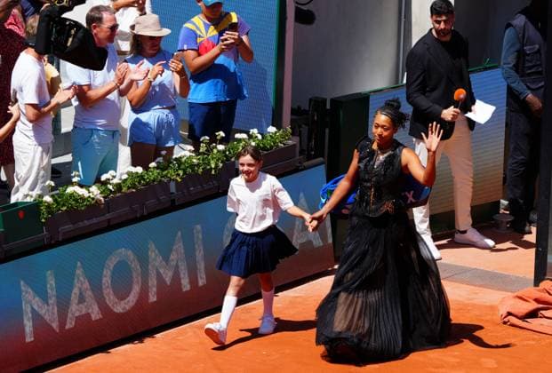 Naomi Osaka walks onto Suzanne Lenglen Court French Open Tennis, Day Three, Tennis, Roland Garros, Paris, France - 26 May 2026Paris Roland Garros France EDITORIAL USE ONLY No use with unauthorised audio, video, data, fixture lists, club league logos or live services. Online in-match use limited to 120 images, no video emulation. No use in betting, games or single club league player publications.  Copyright: xJavierxGarcia Shutterstockx 16898258j