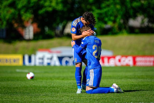 UEFA Under-17 European Championship, EM, Europameisterschaft Estonia 2026 Edoardo Rocca Matteo Albini after the game during the UEFA Under-17 European Championship Group-A match between Italy U-17 vs France U-17 national teams, Tallinn Estonia 26.05.2026 Tallinn A Le Coq Arena Estonia Copyright: xMaurixLevandix