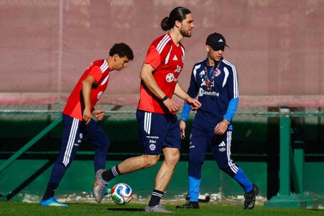 Futbol, Entrenamiento seleccion chilena. Entrenamiento de la seleccion chilena previo a los partidos amistosos contra Portugal y Republica Democratica del Congo. Complejo Deportivo Juan Pinto Duran Santiago, Chile. 26 05 2026 Dragomir Yankovic Photosport Football, Trainning session team Chile. Training of the Chilean team prior to the friendly matches against Portugal and the Democratic Republic of the Congo. Complejo Deportivo Juan Pinto Duran, Santiago, Chile. 26 05 2026 Dragomir Yankovic Photosport Entrenamiento seleccion chilena 26 05 2026 