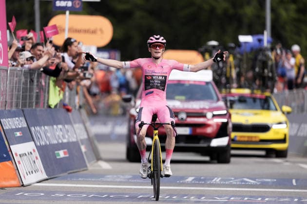Cycling, Giro d Italia, 16th stage, stage winner Jonas Vingegaard