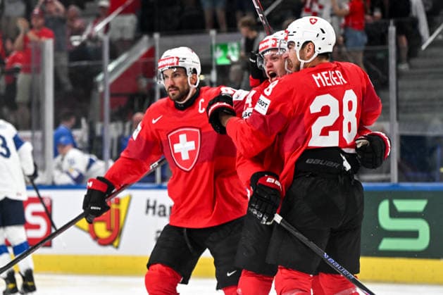 ZURICH, SWITZERLAND MAY 26 Attilio Biasca of Switzerland C celebrates his goal with Timo Meier of Switzerland R during the 2026 IIHF Ice Hockey World Championship Switzerland game between Switzerland and Finland at Swiss Life Arena on May 26, 2026 in Zurich, Zurich Zurich Swiss Life Arena Zurich Switzerland Switzerland Copyright: xJustPictures.ch AndreaxBrancax jp-en-EuSpIm-JP7_ANB_SuiFin_26052026_7389