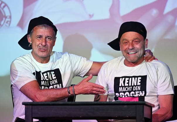 26 05 2026 ,xophax, Köln , Cologne,Soccer , Soccer player Pierre Littbarski Litti makes theater, Volksbühne am Rudolfplatz Pierre Littbarski and Thomas Häßler , right on stage Koeln