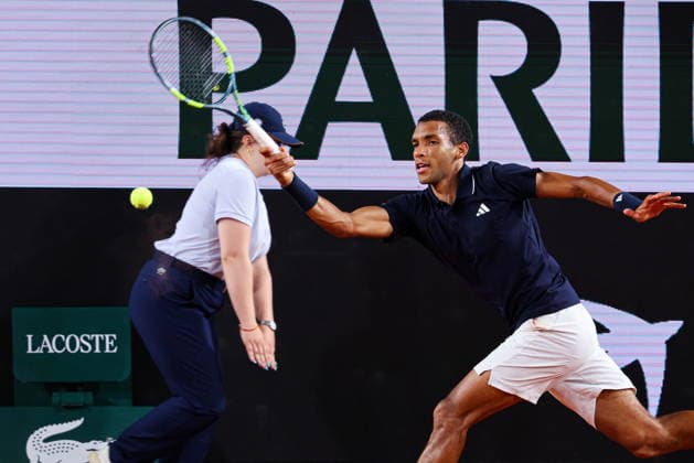 2026.05.26 Paryz Tenis French Open Roland Garros 2026 Felix Auger-Aliassime - Daniel Altmaier N z Felix Auger-Aliassime Foto Pawel Andrachiewicz PressFocus 2026.05.26 Paris Tennis - French Open Roland Garros 2026 Felix Auger-Aliassime - Daniel Altmaier Felix Auger-Aliassime Credit: Pawel Andrachiewicz PressFocus NEWSPIX.PL --- newspix.pl 