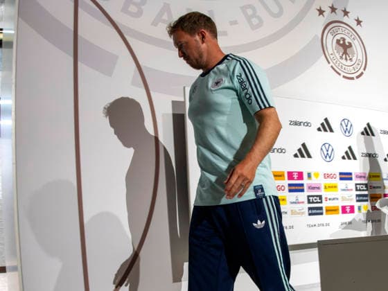 27 05 2026, Football DFB national team Germany, training camp before the World Cup, kick-off press conference in the HALFTIME media center at ADIDAS, in Herzogenaurach At the end of the press conference, coach Julian Nagelsmann Germany leaves