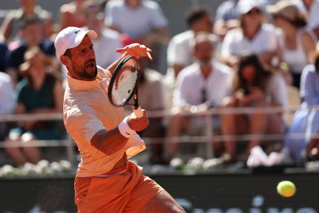 ROLAND GARROS 2026 Thierry Larret MAXPPP - PARIS (75) 27 05 2026 Thierry Larret Maxppp. Tennis. Roland Garros 2026. Internationaux de France de tennis. Stade Roland Garros, Paris (75).Le 27 Mai. Court Philippe CHATRIER : Valentin ROYER (FRA) vs Novak DJOKOVIC (SRB). -- Roland Garros French Open tennis tournament, in Paris, France, on 27 May 2026 PARIS (75) STADE ROLAND GARROS PARIS ILE DE FRANCE FRANCE  Copyright: xMAXPPPxThierryxLarretx TLR202605274823 TLR202605274823