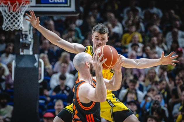 Basketball Berlin 27 05 2026 Season 2025 2026 EasyCredit BBL 1 Bundesliga Men, Men Playoffs Quarterfinals Game 5 Alba Berlin RASTA Vechta Jonas Mattisseck Alba Berlin, No 09 Tommy Kuhse Vechta, No 12