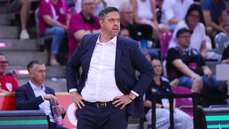 27 05 2026, xydrx, Basketball, easyCredit Basketball Bundesliga, Playoffs, Quarterfinals Game 5, Telekom Baskets Bonn Fitness First Wuerzburg Baskets, Telekom Dome Bonn Sasa Filipovski Fitness First Wuerzburg Baskets Head Coach Copyright: HMBxMedia YannisxDreimann