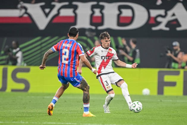 Daniel Munoz Crystal Palace and Pep Chavarria Rayo Vallecano battle for the ball during the UEFA Conference League Final 2026 match between Crystal Palace FC and Rayo Vallecano de Madrid at Football Arena Leipzig on May 27, 2026 in Leipzig, Germany Photo by Harry Langer DeFodi Images