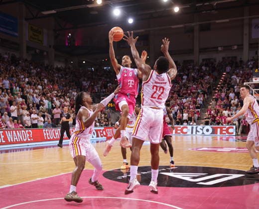 Jalen Finch Telekom Baskets Bonn vs Fitness First Würzburg Wuerzburg Baskets Playoffs Quarterfinals Game 5 Season 2025 26