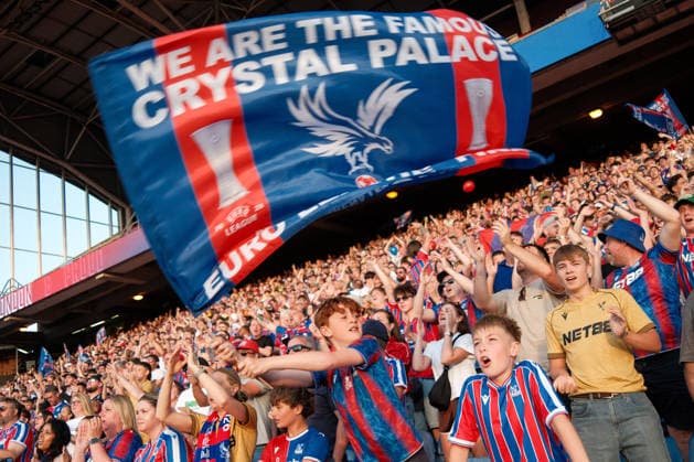 UEFA-Konferenzliga-Finale Vorführung 27. Mai 2026, London UEFA-Konferenzliga-Finale Vorführung Crystal Palace gegen Rayo Vallecano Crystal Palace-Fans Foto Jacques Feeney Abseits London UK  Copyright: xJacquesxFeeneyx xOffsidexOffside
