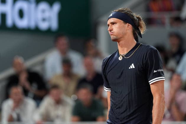 2026-05-27 2026 French Open - Day Four PARIS, FRANCE - MAY 27: Alexander Zverev of Germany during Day Four of the 2026 French Open at Roland Garros on May 27, 2026 in Paris, France. (Photo by Marleen Fouchier BSR Agency) Paris France Content not available for redistribution in The Netherlands directly or indirectly through any third parties. Copyright: xBSRxAgencyx