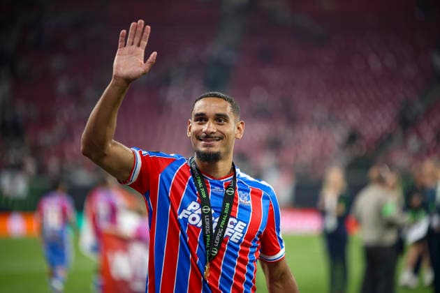 27 05 2026, EUR, Football, Men, Conference League Final, Season 2025 2026, Crytsal Palace F C Rayo Vallecano de Madrid Maxence Lacroix Crystal Palace, 5 gestures, gestures and facial expressions Leipzig Leipzig Stadium Saxony Germany Copyright: xAdrianxSchlüterx