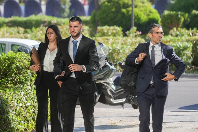 The footballer Rafa Mir appears before the Audiencia of Valencia to be tried for alleged sexual assault The footballer Rafa Mir on his arrival at the Provincial Court of Valencia, on 28 May 2026, in Valencia, Valencian Community Spain The criminal trial analyzes the facts occurred in August 2024 following a complaint of sexual assault and battery filed by a young woman, The prosecution requests a sentence of ten and a half years in prison for the athlete, while the defendants maintain their respective sentencing requests for the oral hearing sessions 28 MAY 2026 Espana  Copyright: xJorgexGilx 7555428