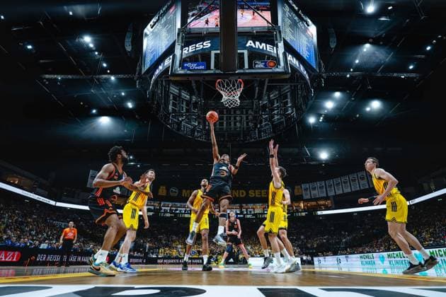 Basketball Berlin 27 05 2026 Season 2025 2026 EasyCredit BBL 1 Bundesliga Men, Men Playoffs Quarterfinals Game 5 Alba Berlin RASTA Vechta Alonzo Verge Vechta, No 11
