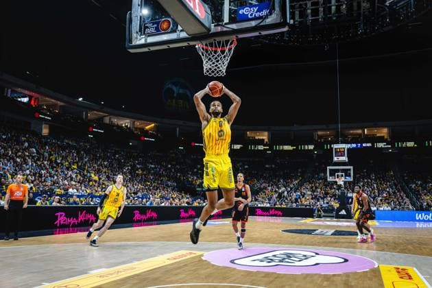 Basketball Berlin 27 05 2026 Season 2025 2026 EasyCredit BBL 1 Bundesliga Men, Men Playoffs Quarterfinals Game 5 Alba Berlin RASTA Vechta Norris Agbakoko Alba Berlin, No 17