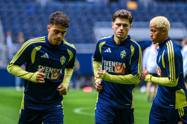 260528 Yasin Ayari and Besfort Zeneli of the Swedish national football team at a training session on May 28, 2026 in Stockholm Photo Johanna Säll BILDBYRAN code JL JL0620 fotboll football soccer fotball landskamp träning practice training sverige sweden sverige a fifa world cup vm bbeng  Copyright: JOHANNAxSÄLL BB260528BB203