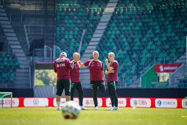 Switzerland Football Swiss national team 2026, Swiss national team training Kybunpark St Gallen Sergio Ermotti Group Chief Executive Officer, UBS Peter Knäbel Central President, Swiss Football Association Pierluigi Tami Director National Teams, Swiss Football Association Copyright: xJOERANxSTEINSIEKx
