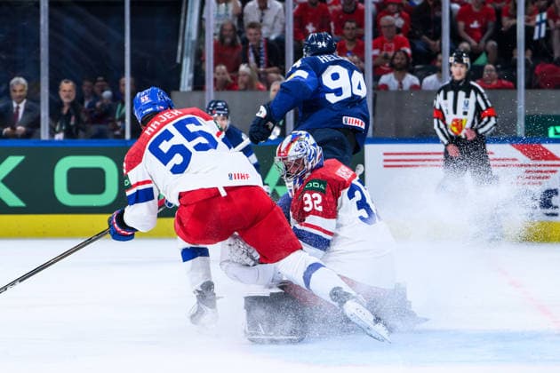 260528 Goaltender Josef Korenar of Czech Republic during the 2026 IIHF Ice Hockey World Championship quarterfinal match between Finland and Czech Republic on May 28, 2026 in Zürich Photo Jesper Zerman BILDBYRAN kod JZ JZ0735 ishockey ice hockey ishockey vm 2026 vm 2026 iihf world championship finland czech republic bbeng finland  Copyright: JESPERxZERMAN BB260528JZ057