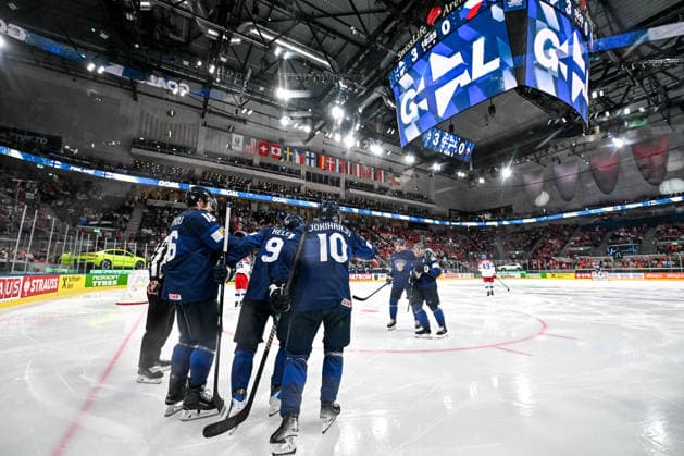 ZURICH, SWITZERLAND MAY 28 Finland celebrate a goal during the 2026 IIHF Ice Hockey World Championship Switzerland game between Finland and Czechia at Swiss Life Arena on May 28, 2026 in Zurich, Zurich Zurich Swiss Life Arena Zurich Switzerland Copyright: xJustPictures.ch AndreaxBrancax jp-en-EuSpIm-JP7_ANB_FinCze_28052026_4532