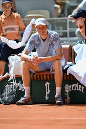 French Open - Jannik Sinner out In Second Round Jannik Sinner of Italy is seen during his second round match against Juan Manuel Cerundolo of Argentina during Day Five of the 2026 French Open at Roland Garros on May 28, 2026 in Paris, France. Photo by Franck Castel ABACAPRESS.COM Paris France  Copyright: xCastelxFranck ABACAx