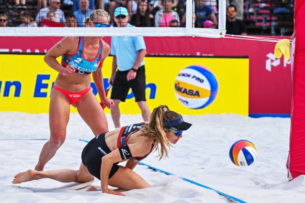 From left Marie-Sara Stochlova of Czech Republic and Nina Brunner of Switzerland in action during the match Nina Brunner and Tanja Huberli of Switzerland vs Marketa Svozilova and Marie-Sara Stochlova of Czech Republic at the Pro Tour, Beach volleyball, Beachvolleyball tournament of Elite category, Ostrava, Czech Republic, May 28, 2026. (CTKxPhoto JaroslavxOzana) CTKPhotoP2026052807293  CTKPhotoP2026052807293