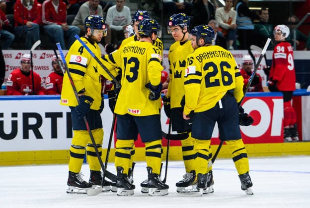 260528 Jacob Larsson, Lucas Raymond, Anton Frondell and Erik Brännström of Sweden during the 2026 IIHF Ice Hockey World Championship quarterfinal match between Switzerland and Sweden on May 28, 2026 in Zurich Photo Jesper Zerman BILDBYRAN kod JZ JZ0733 ishockey ice hockey ishockey vm 2026 vm 2026 iihf world championship kvartsfinal quarterfinal quarterfinals switzerland schweiz sverige sweden bbeng  Copyright: JESPERxZERMAN BB260528JZ155