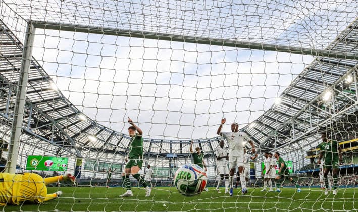 International Friendly, Länderspiel, Nationalmannschaft Aviva Stadium, Dublin 28 5 2026 Republic of Ireland vs Qatar Ireland s Nathan Collins scores his side™s first goal of the game Nathan Collins scores his side™s first goal of the game 28 5 2026  Copyright: x INPHO RyanxByrnex RB5_9579
