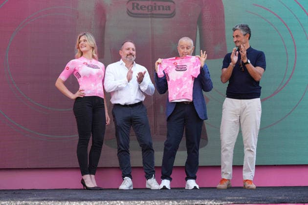Giro Women s pink jersey presentation during Stage 19 of the Giro d™Italia, from Feltre to Alleghe, Italy, Friday, May 29, 2026.  Copyright: xSimonexSpada LaPressex