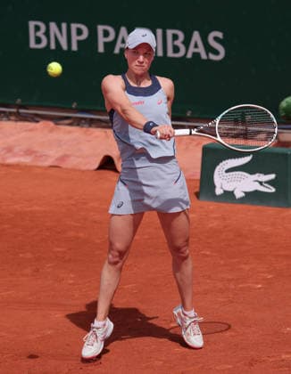 Marta Kostyuk UKR , Women Singles, Ladies Singles, Viktorija Golubic SUI Tennis French Open 2026 Roland Garros Paris France 29 May 2026 Copyright: xJuergenxHasenkopfx