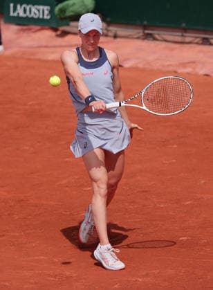 Marta Kostyuk UKR , Women Singles, Ladies Singles, Viktorija Golubic SUI Tennis French Open 2026 Roland Garros Paris France 29 May 2026 Copyright: xJuergenxHasenkopfx