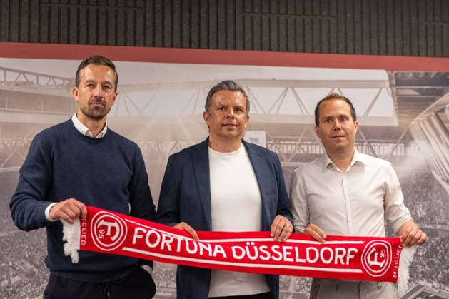 from left Bjoern Borgerding Fortuna Duesseldorf, Chairman of the Supervisory Board , Samir Arabi Fortuna Duesseldorf, Chief Sports Officer and Sebastian Fuchs Fortuna Duesseldorf, Deputy Chairman after the press conference Fortuna Duesseldorf, Presentation of the new Chief Sports Officer, 3 Liga, Football, Season 2026 2027, 28 05 2026 Press conference Fortuna Duesseldorf, 3 Liga, Season 2025 2026, 29 05 2026 Duesseldorf Copyright: xEibner-Pressefoto ThomasxHaeslerx EP_THR