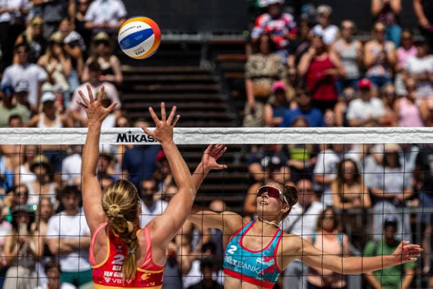 L-R Teegan Van Gunst (USA) and Veronika Kleiblova (CZE) during the match Valerie Dvornikova and Veronika Kleiblova from Czech Republic vs Piper Ferch and Teegan Van Gunst from USA at the Pro Tour, Beach volleyball, Beachvolleyball tournament of Elite category, Ostrava, Czech Republic, May 29, 2026. (CTKxPhoto VladimirxPrycek) CTKPhotoP2026052904352  CTKPhotoP2026052904352
