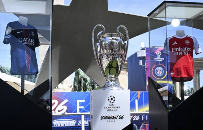 Ahead of the UEFA Champions League final in Budapest BUDAPEST, HUNGARY - MAY 29: The UEFA Champions League trophy is seen as English football club Arsenal and French side Paris Saint-Germain fans gather at the fan zone set up in the city center to spend time in experience areas ahead of the UEFA Champions League final match in Budapest, Hungary, on May 29, 2026. Halil Sagirkaya Anadolu Budapest Hungary. Editorial use only. Please get in touch for any other usage.  Copyright: x2026xAnadoluxHalilxSagirkayax
