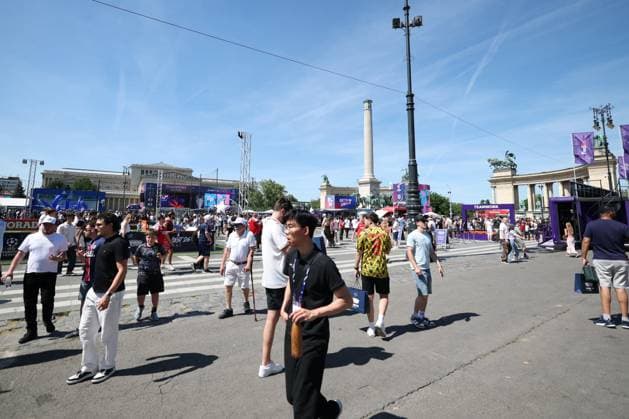 30.05.2026 - SOCCER - 2025-2026 UEFA Champions League final , Paris vs Arsenal General view of the fan zone ahead of the 2025-2026 UEFA Champions League Final between Paris and Arsenal in Budapest, showing crowds and pre match atmosphere Budapest Puskas Arena ,Budapest Puskas Arena Hungary