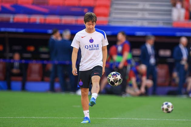 Paris Saint-Germain, Open Training Session Paris Saint-Germain Midfielder Lee Kang-In (19) during the open training session for Paris Saint-Germain ahead of the Champions League Cup Final at Puskas Arena Park, Budapest, Hungary on 29 May 2026. Budapest Puskas Arena Park Hungary Editorial use only , Copyright: xChrisxFoxwellx PSI-24345-0038