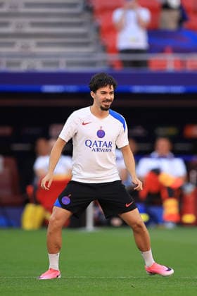 Paris Saint-Germain, Open Training Session Paris Saint-Germain Midfielder Vitinha (17) during the open training session for Paris Saint-Germain ahead of the Champions League Cup Final at Puskas Arena Park, Budapest, Hungary on 29 May 2026. Budapest Puskas Arena Park Hungary Editorial use only , Copyright: xChrisxFoxwellx PSI-24345-0054