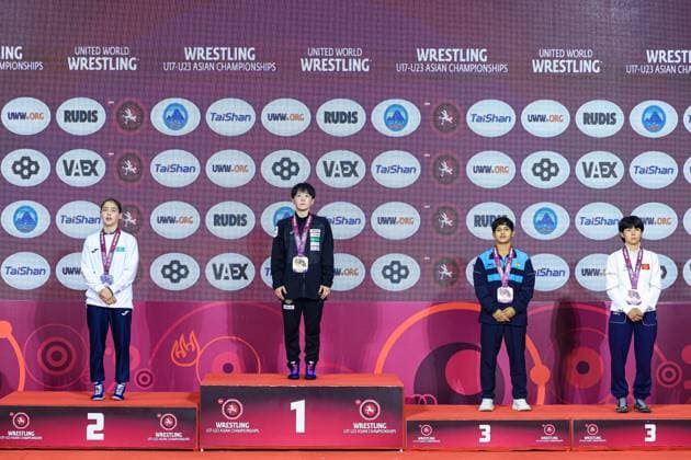 U17 Wrestling Asian Championships Podium 46kg WW Gold Mio Sasaki JPN , Silver Inzhu Bakkozha KAZ , Bronze Anamika Anamika IND , Aiana Niiazbekova KGZ Copyright: xAmirrezaxAliasgarix xUnitedxWorlx Kadir Caliskan United World Wr