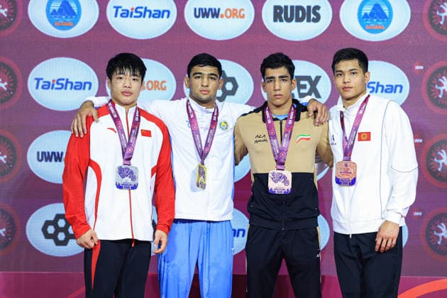 U17 Wrestling Asian Championships Podium 80kg GR Gold Abdulaziz Kholmirzaev UZB , Silver Yujian Cheng CHN , Bronze Mehdi Yahia Gholamian IRI , Edil Nurbekov KGZ Copyright: xAmirrezaxAliasgarix xUnitedxWorlx Kadir Caliskan United World Wr