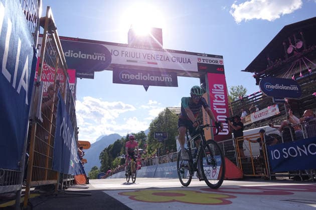 Denmark™s Jonas Vingegaard Hansen of Team Visma Lease A Bike during Stage 19 of the Giro d™Italia, from Feltre to Alleghe, Italy, Friday, May 29, 2026.  Copyright: xMassimoxPaolone LaPressex