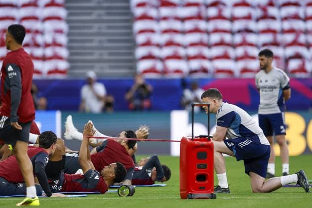 BUDAPEST - Jurrien Timber of Arsenal FC during the MD-1 training ahead of the UEFA Champions League final between Paris Saint-Germain and Arsenal FC at the Puskas Arena on 29 May 2026, Budapest, Hungary. MAURICE VAN STEEN ANP UEFA Champions League Final 2026 2025-2026 xVIxANPxSportx xMauricexvanxSteenxIVx 559608475 originalFilename: 559608475.jpg