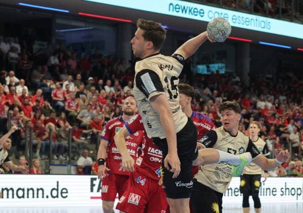 29 05 2026 Handball 1 Bundesliga DAIKIN HBL Season 2025 2026 33 Matchday HC Erlangen Metropolregion Nuremberg HCE Bergischer HC DaMa xdaxmax Lars Kooij 15, Bergischer HC