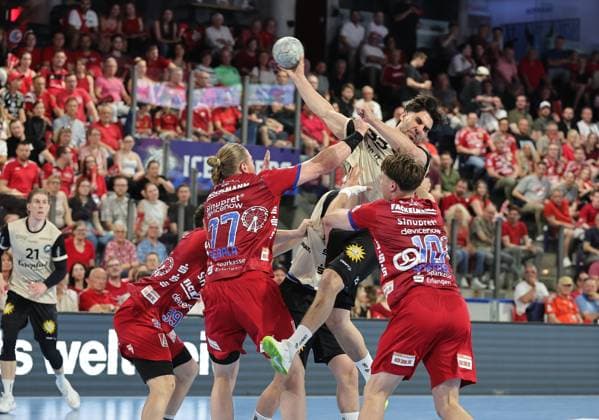 29 05 2026 Handball 1 Bundesliga DAIKIN HBL Season 2025 2026 33 Matchday HC Erlangen Metropolregion Nürnberg HCE Bergischer HC DaMa xdaxmax Maciej Gebala 77, HC Erlangen HCE Eloy Morante Maldonado 34, Bergischer HC Florian Scheerer 10, HC Erlangen HCE