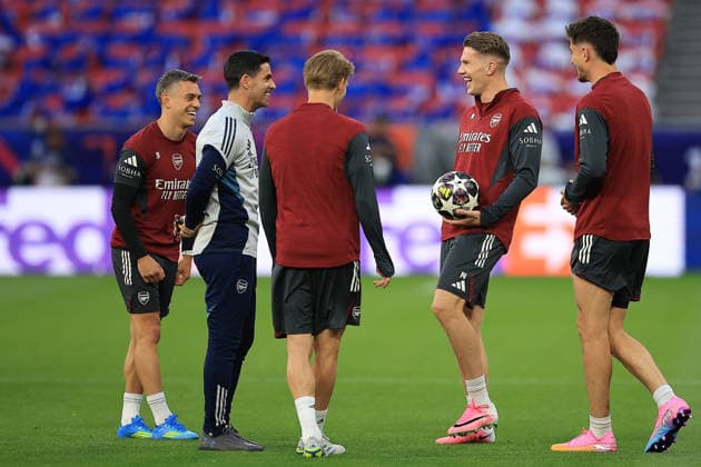 Paris Saint-Germain, Open Training Session Arsenal Midfielder Martin odegaard (8), Arsenal Manager Mikel Arteta, Arsenal Forward Viktor Gyökeres (14) during the open training session for Paris Saint-Germain ahead of the Champions League Cup Final at Puskas Arena Park, Budapest, Hungary on 29 May 2026. Budapest Puskas Arena Park Hungary Editorial use only , Copyright: xChrisxFoxwellx PSI-24345-0094