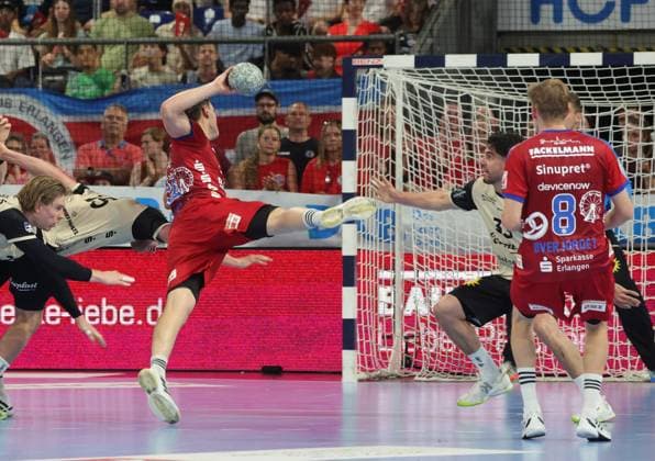 29 05 2026 Handball 1 Bundesliga DAIKIN HBL Season 2025 2026 33 Matchday HC Erlangen Metropolregion Nürnberg HCE Bergischer HC DaMa xdaxmax Tobias Buck 39, HC Erlangen HCE