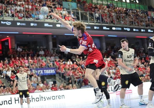 29 05 2026 Handball 1 Bundesliga DAIKIN HBL Season 2025 2026 33 Matchday HC Erlangen Metropolregion Nürnberg HCE Bergischer HC DaMa xdaxmax Christopher Bissel 21, HC Erlangen HCE