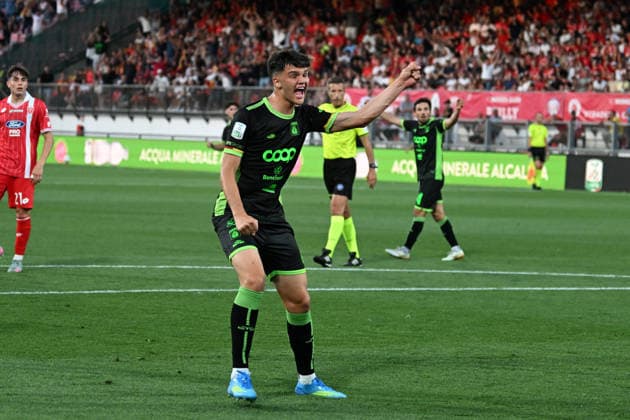 Fellipe Jack del Catanzaro esulta dopo il goal 0-1 durante la partita tra Monza e Catanzaro dei Play Off del Campionato italiano di calcio Serie BKT 2025 2026 - Momza, Italia - 29 Maggio 2026 - calcio (foto di Francesco Mazzitello LaPresse)  Copyright: xFrancescoxMazzitello LaPressex