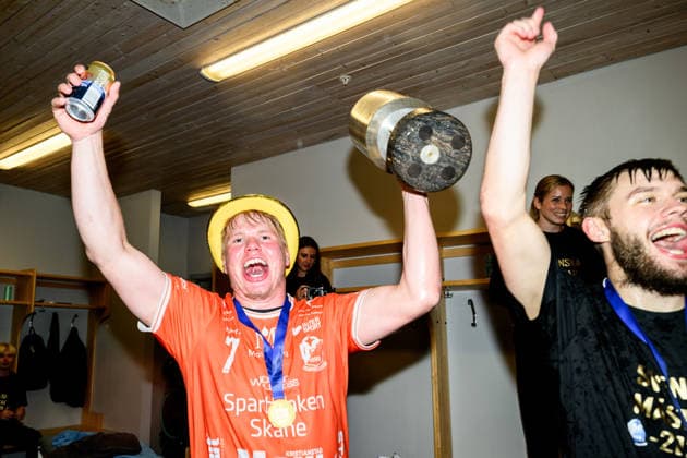 260529 IFK Kristianstads Axel Mansson celebrates after winning the final four of the Mens Handball League between HK Malmö and IFK Kristianstad on May 29, 2026 in Malmö  Copyright: MATHILDAxSCHULER BB260529MA105
