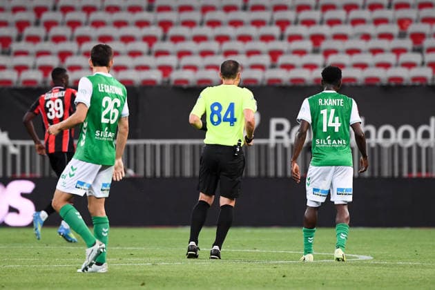OGC Nice v AS Saint-Etienne - Ligue 1 McDonald s 2025 2026 - Relegation Promotion Playoffs Ruddy BUQUET (ARBITRE) during the Ligue 1 Relegation Promotion Playoffs matchs between Nice and Saint-Etienne at Allianz Riviera on May 29, 2026 in Nice, France. Nice France  Copyright: xFEPx 776502581